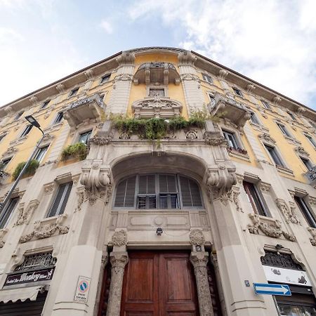 Trilocale 4/5 Ospiti In Stazione Apartamento Milão Exterior foto